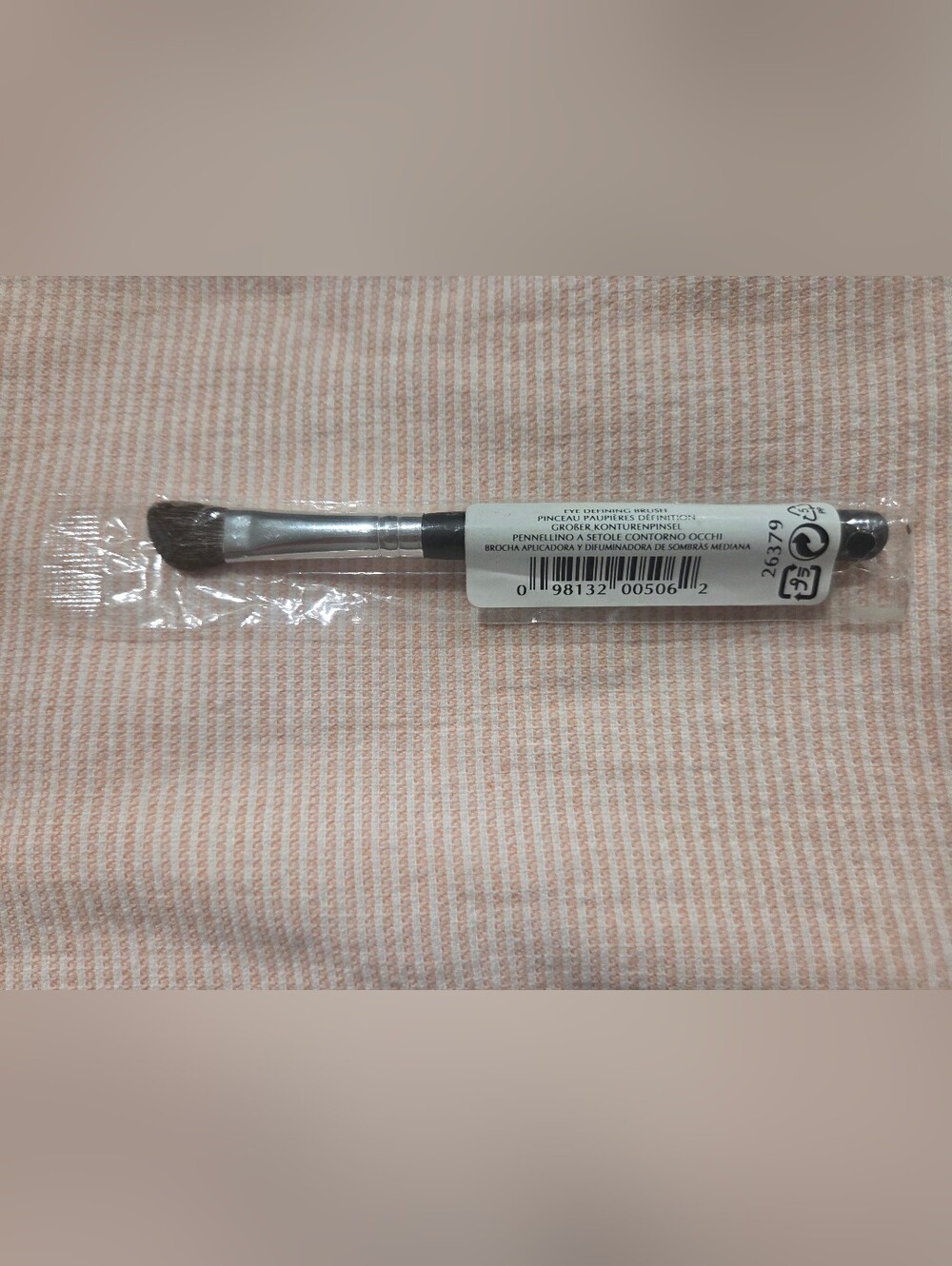 Bare Escentuals Eyeshadow Brush - Black Handle, Silver Ferrule - Picture 2 of 2